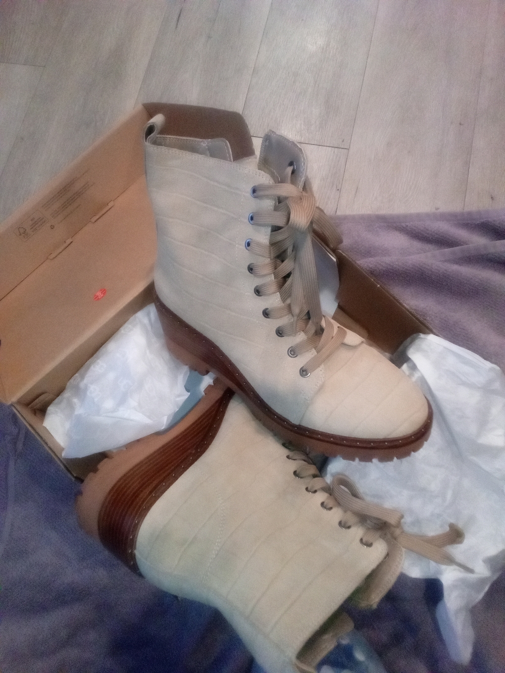 Vince Camuto Beige Quilted Lace-Up Ankle Boots